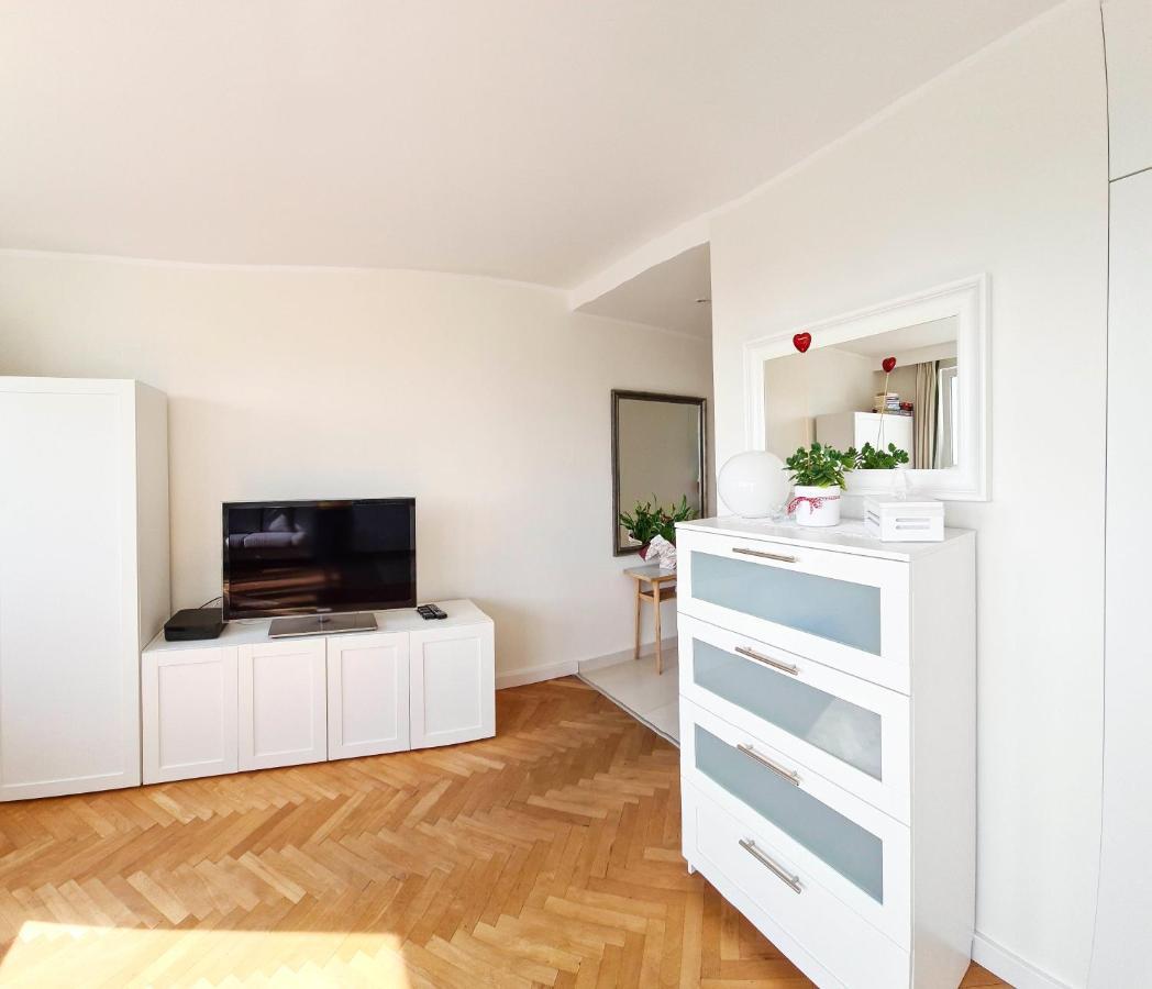 Apartment By The Sea - Kosciuszki Square Gdynia Esterno foto