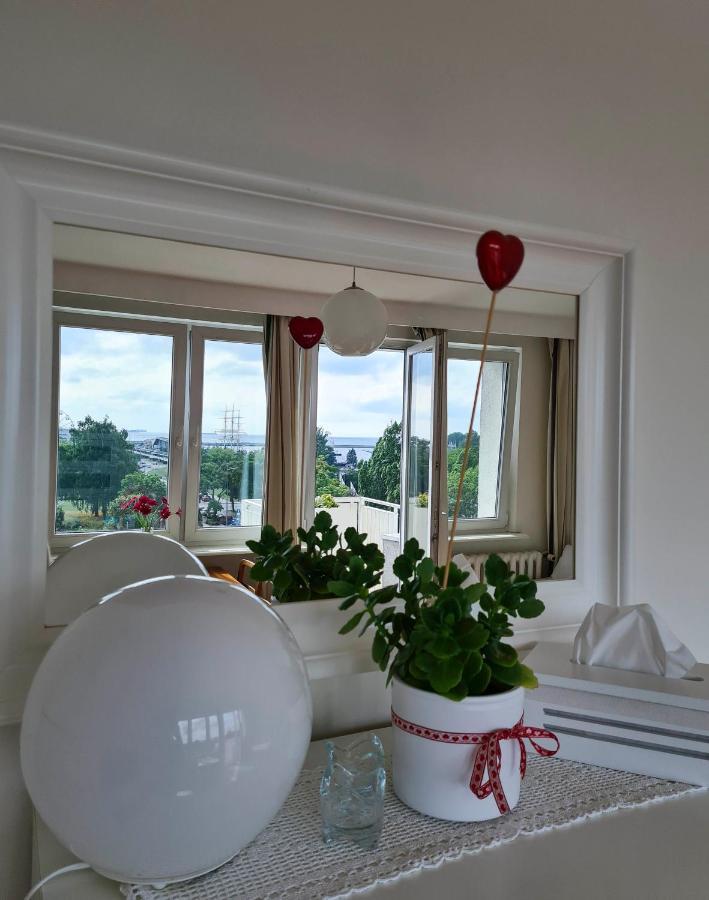 Apartment By The Sea - Kosciuszki Square Gdynia Esterno foto